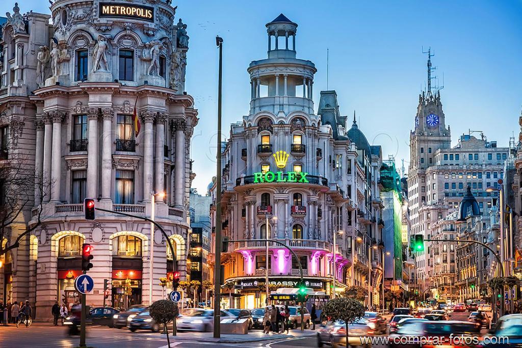 Puerta Del Sol Carretas Apartaments & Rooms Madryt Zewnętrze zdjęcie