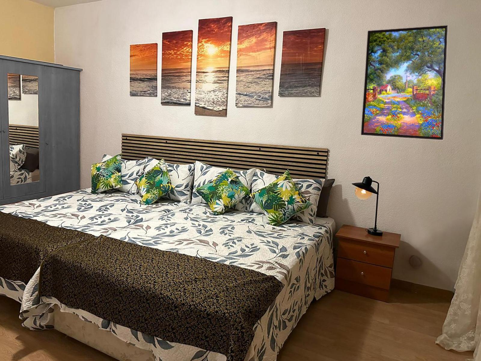Puerta Del Sol Carretas Apartaments & Rooms Madryt Zewnętrze zdjęcie